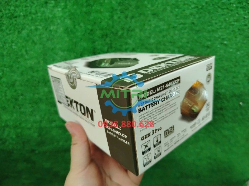 Sạc 21V 4.0Ah Dekton M21-S40XCP - hình ảnh sản phẩm thực tế 4