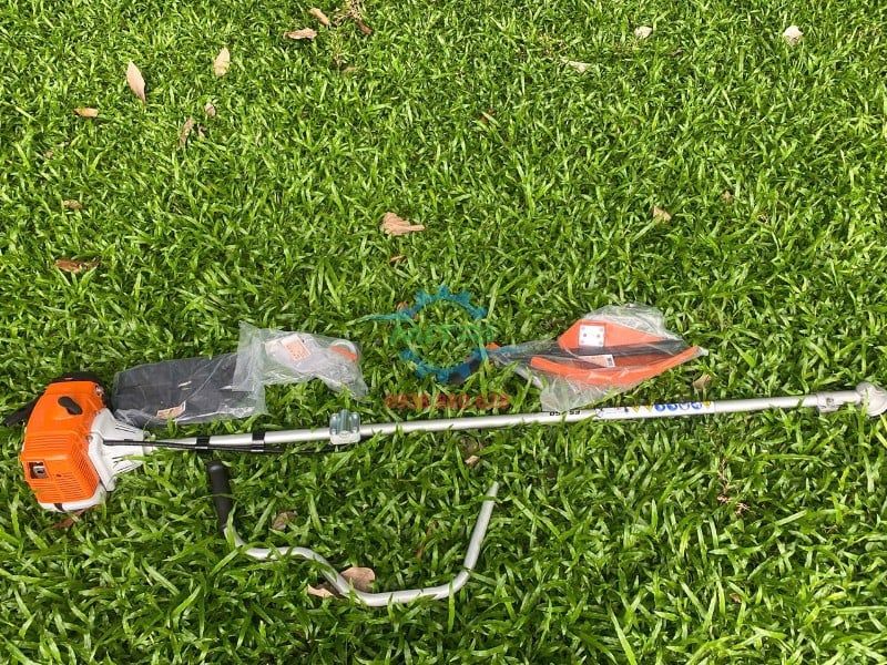 Máy Cắt Cỏ Đeo Vai Stihl FS 250 Chính Hãng – 40.2cc, 1.6kW - hình ảnh sản phẩm thực tế 6