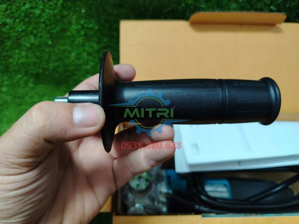 Máy Mài Góc Makita GA4030 100mm 720W Chính Hãng Có Sẵn Tại Minh Triết - hình ảnh sản phẩm thực tế 5