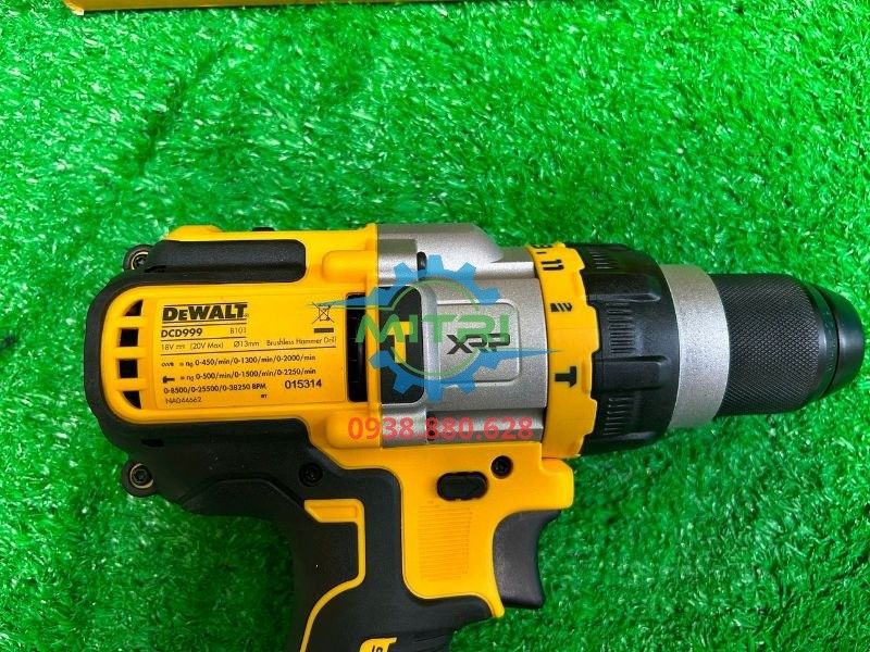 Máy Khoan Dùng Pin FlexVolt 20V/60V DeWALT DCD999N Chính Hãng - hình ảnh sản phẩm thực tế 3