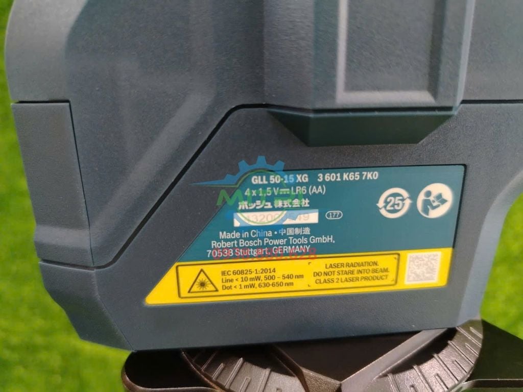 Bosch GLL 50-15 XG – Máy Cân Mực 5 Tia Xanh Chính Hãng Có Sẵn Tại Minh Triết - hình ảnh sản phẩm thực tế 3