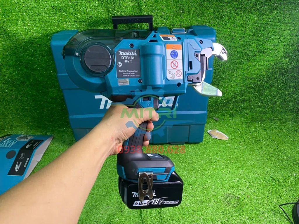 Máy Buộc Dây Thép Makita DTR181ZK 18V – 2 Pin 5Ah + 1 Sạc - hình ảnh sản phẩm thực tế 7