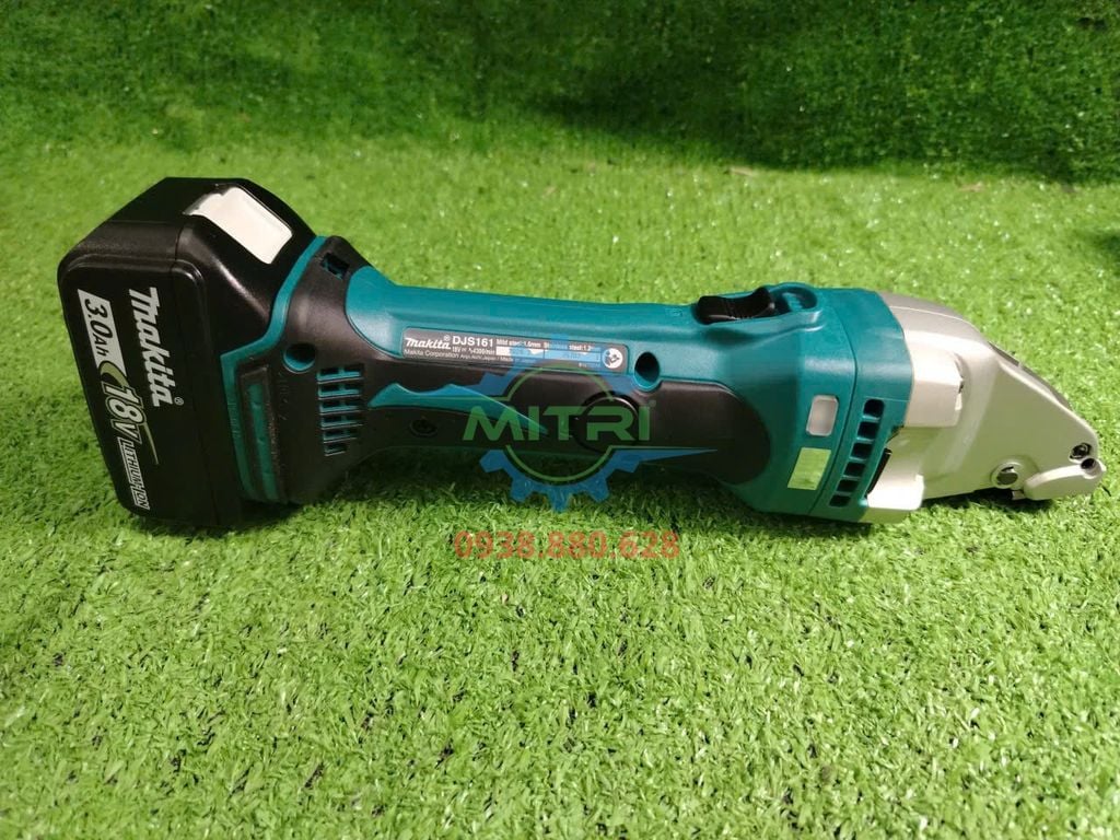 Máy Cắt Kim Loại Thẳng Dùng Pin Makita DJS161Z Chính Hãng Có Sẵn Tại Minh Triết - hình ảnh sản phẩm thực tế 5