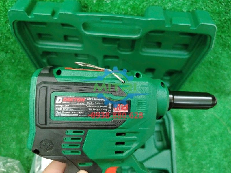 Máy Rút Rive Pin 21V Dekton M21-RVG64BL – Không Chổi Than | Minh Triết