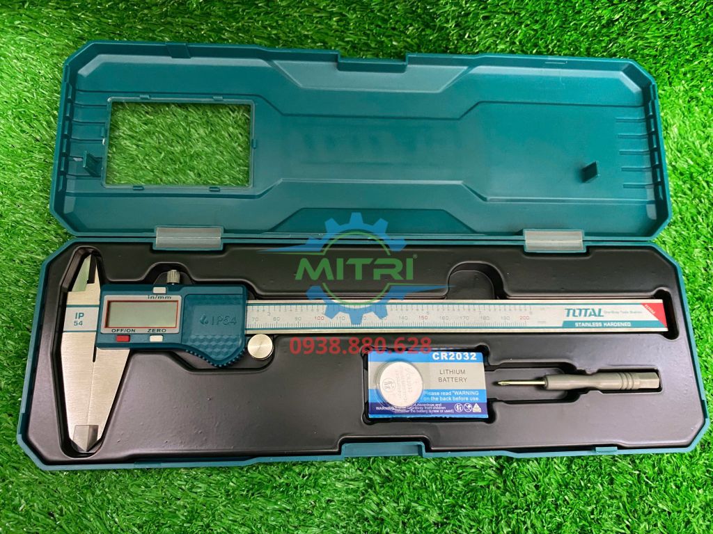 Thước cặp điện tử IP54 Total TMT322006 200mm - hình ảnh sản phẩm thực tế 2