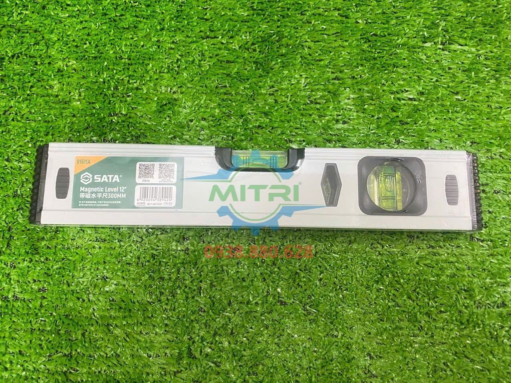 Thước Thủy 30cm/12in SATA 91611A Chính Hãng - hình ảnh sản phẩm thực tế 2