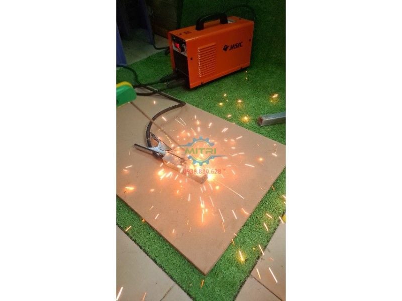 Máy Hàn Que ARC 250D Chính Hãng – Giá Tốt, Hàn Khỏe, Dễ Dùng - hình ảnh sản phẩm thực tế 3