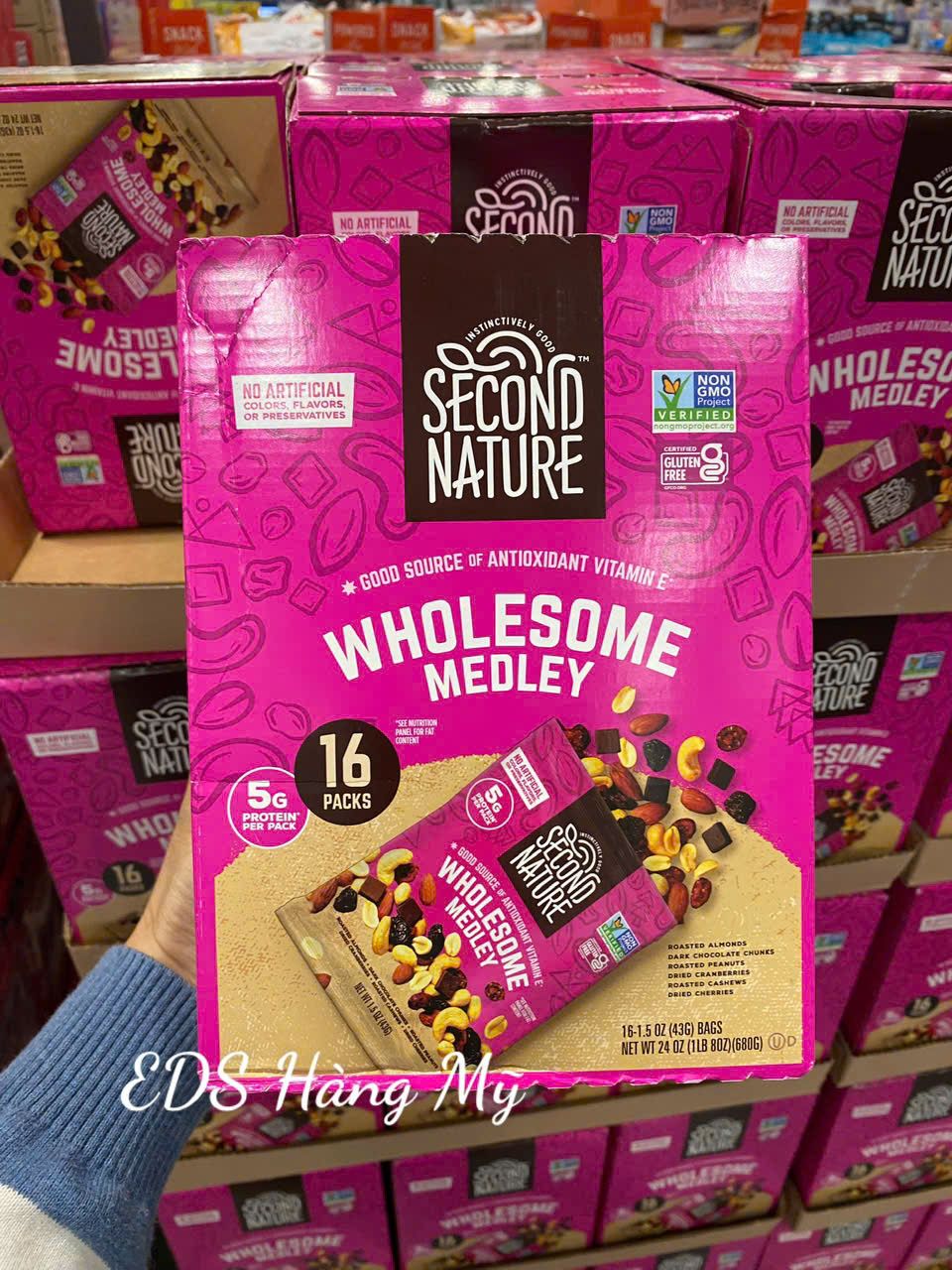 Hạt mix trái cây sấy và chococlate đen tổng hợp Second Nature Wholesome Medley Trail Mix