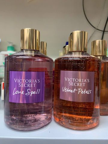  Sữa tắm dưỡng da hương nước hoa Victoria's Secret 
