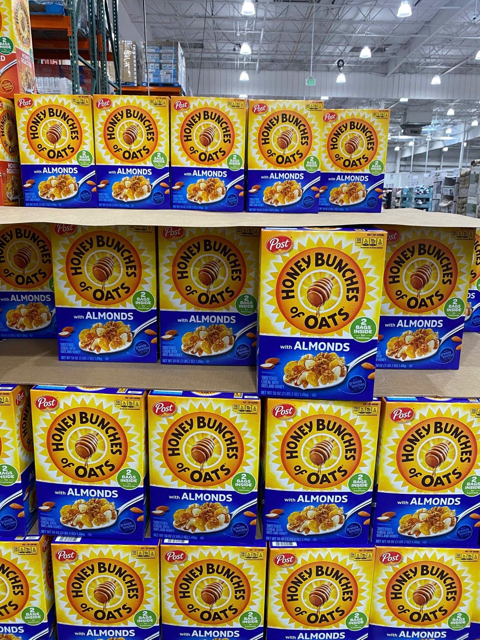 Ngũ cốc ăn sáng Honey Bunches Of Oats
