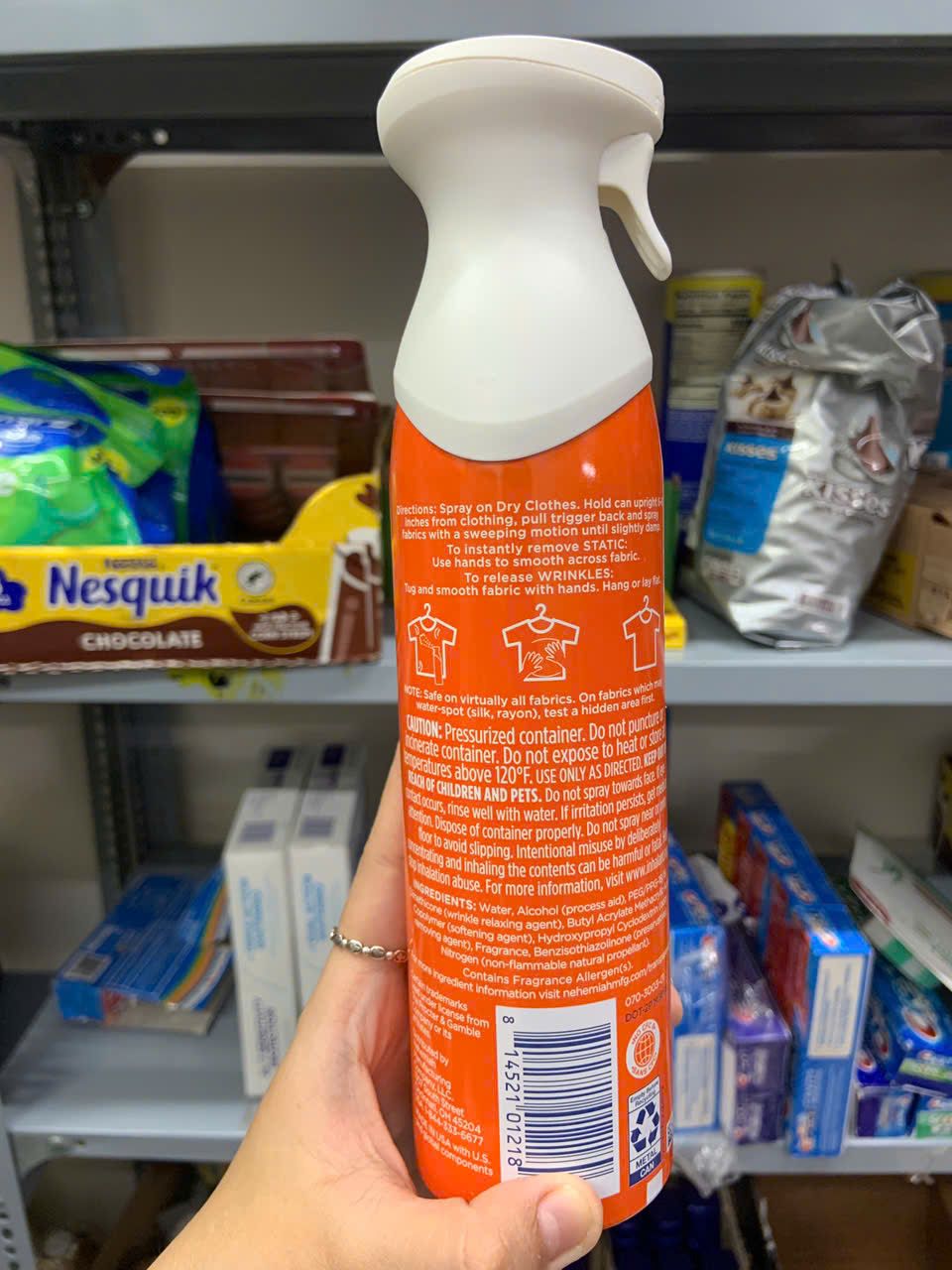 Nước xịt thẳng và thơm quần áo Bounce của Mỹ