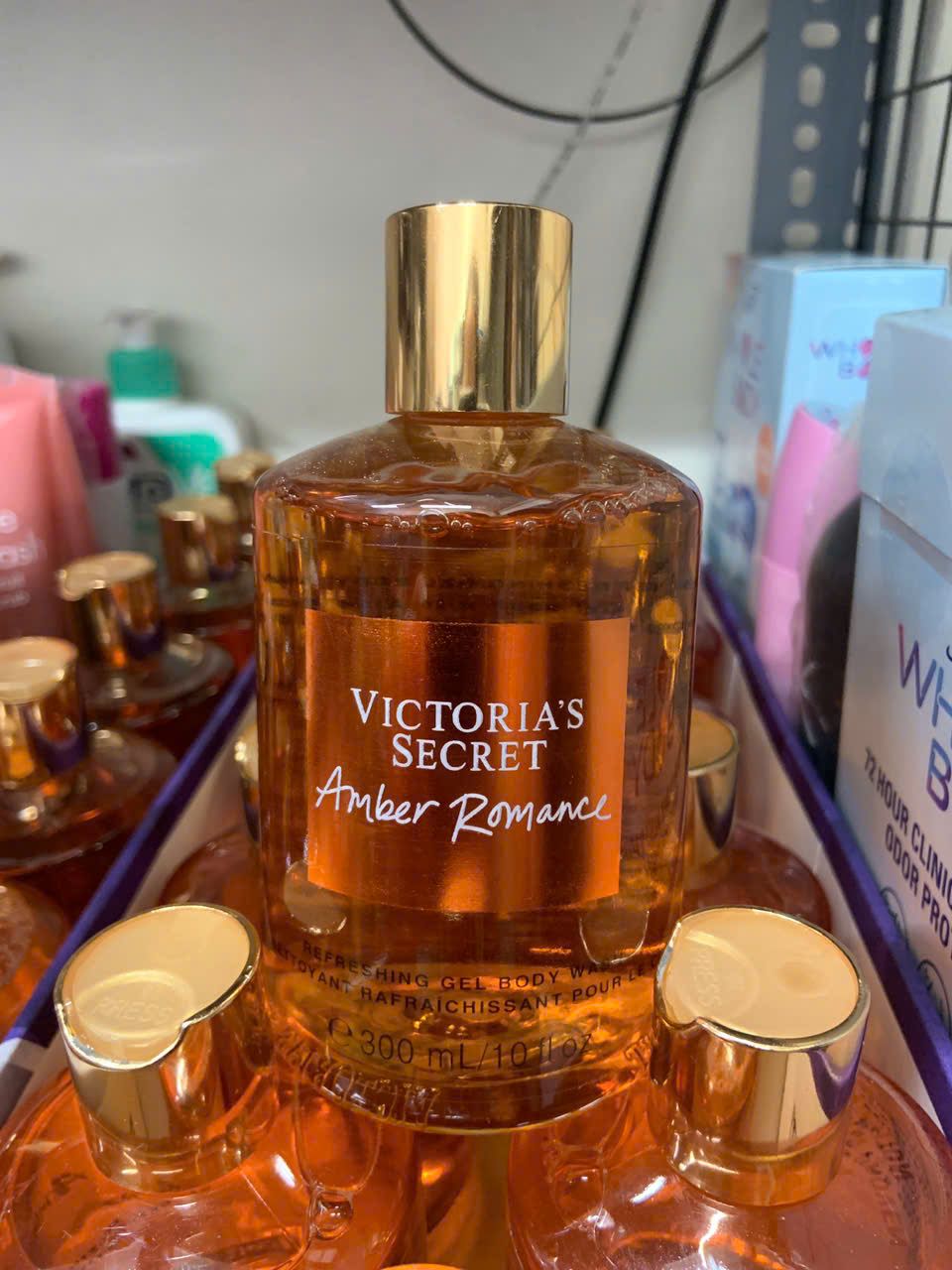 Sữa tắm dưỡng da hương nước hoa Victoria's Secret