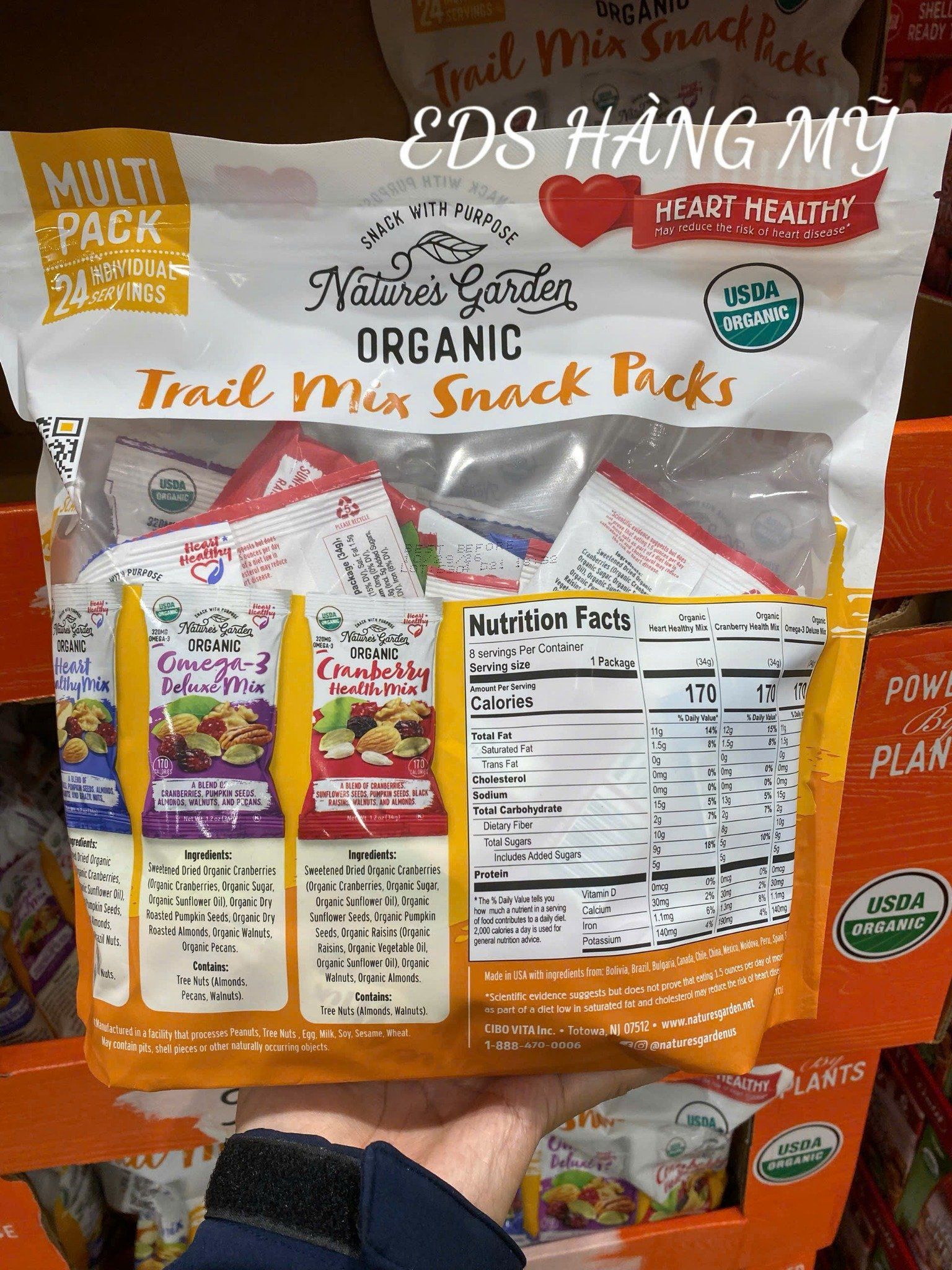 Hạt mix và trái cây sấy hữu cơ Nature's Garden Organic Trail Mix Snack Pack