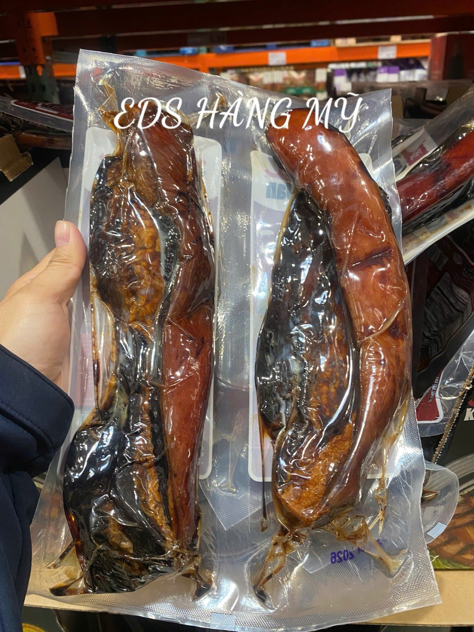 BA CHỈ HEO XÔNG KHÓI KAM YEN JAN