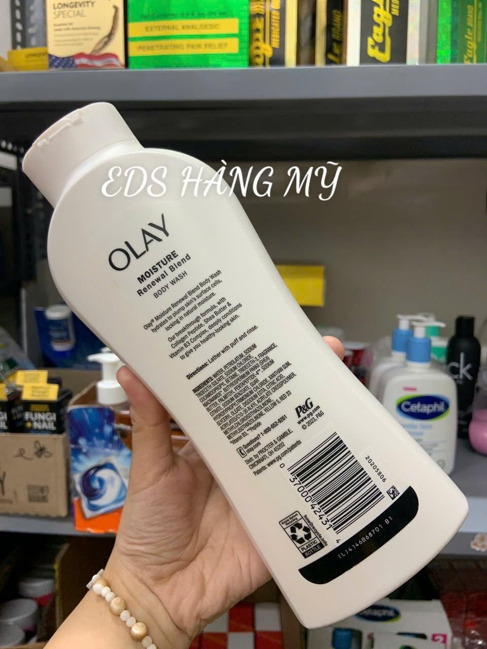 Sữa tắm dưỡng ẩm Olay Advanced Moisture Renewal Blend