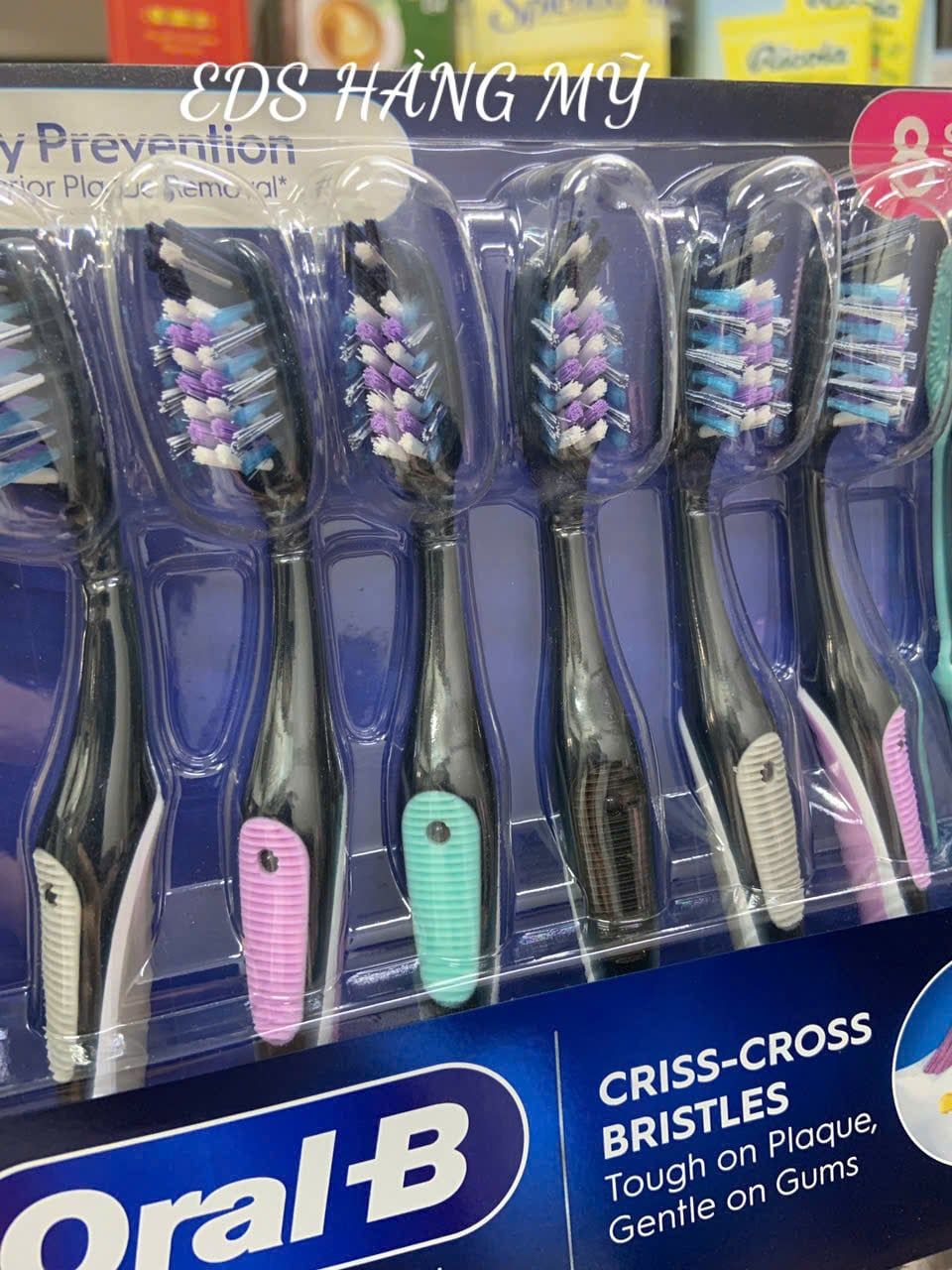 Set 8 cây bàn chải đánh răng Oral-B