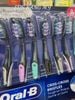 Set 8 cây bàn chải đánh răng Oral-B