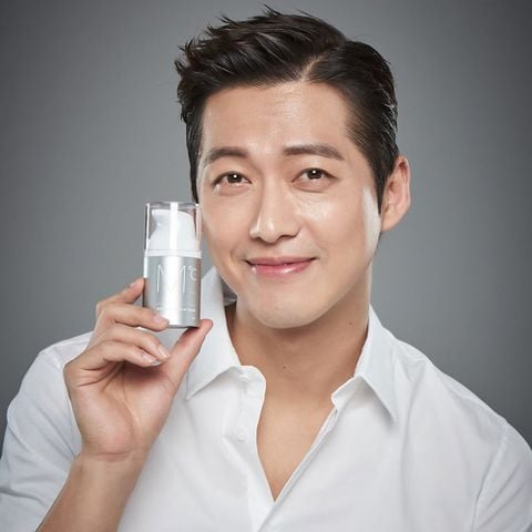 Kem trắng da cho Nam MdoC Whitening Tone Up Cream - Nâng tone màu da, giúp trắng sáng da
