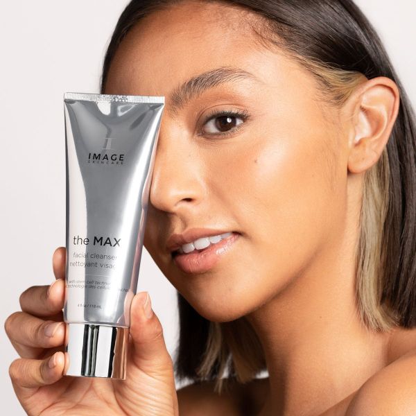 Sửa rửa mặt phục hồi, tái tạo da IMAGE Skincare The MAX Facial Cleanser