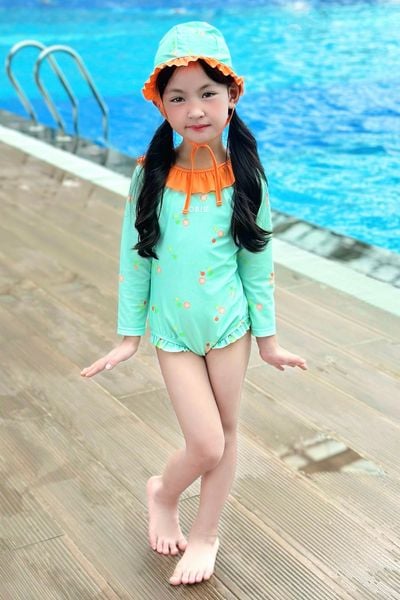  Đồ bơi một mảnh bé gái tay dài chống nắng kèm mũ Chanh Mát Lạnh 