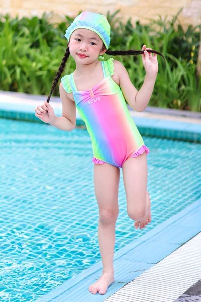  Đồ bơi một mảnh bé gái kèm mũ chống nắng Cầu Vồng 