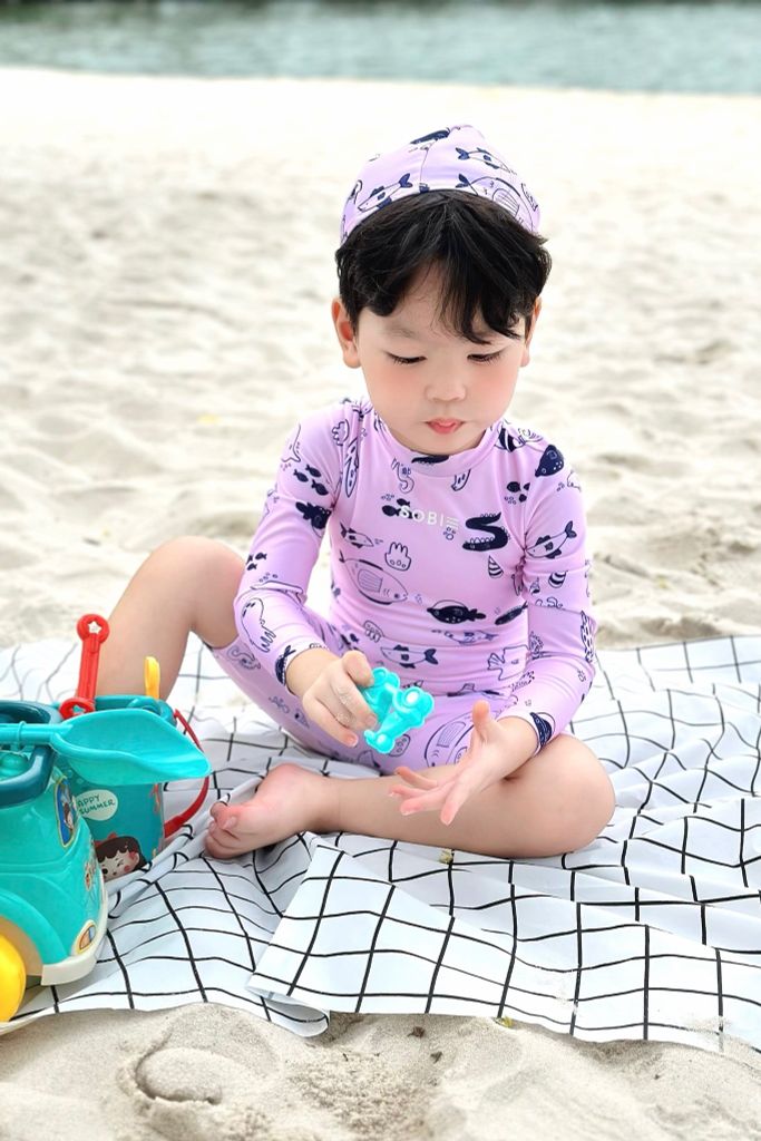 Đồ bơi liền thân BABY kèm mũ chống nắng Cá Nghịch Ngợm, ảnh 3