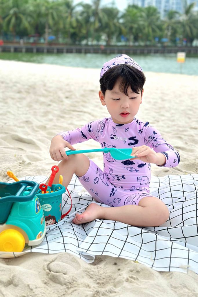 Đồ bơi liền thân BABY kèm mũ chống nắng Cá Nghịch Ngợm, ảnh 4