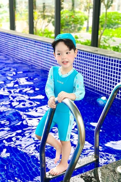  Đồ bơi liền thân em bé  kèm mũ chống nắng Dừa Biển Nhỏ 