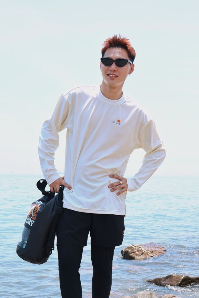 Áo tay dài đi biển Rashguard Loose Summer Ivory