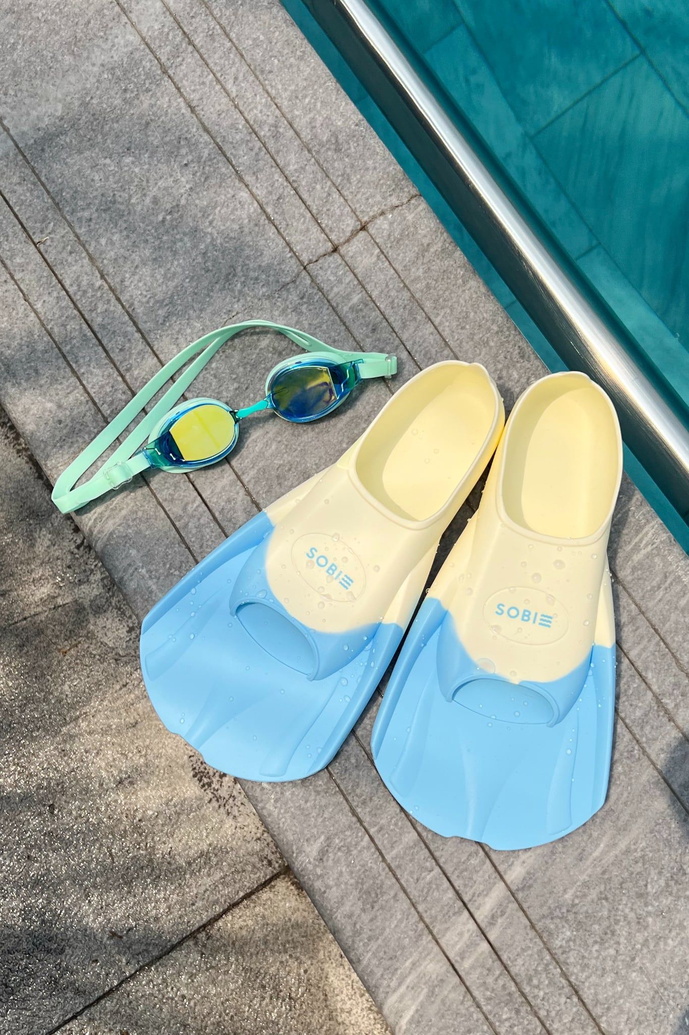 Chân vịt tập bơi Sobie Silicone Blue CoreFins