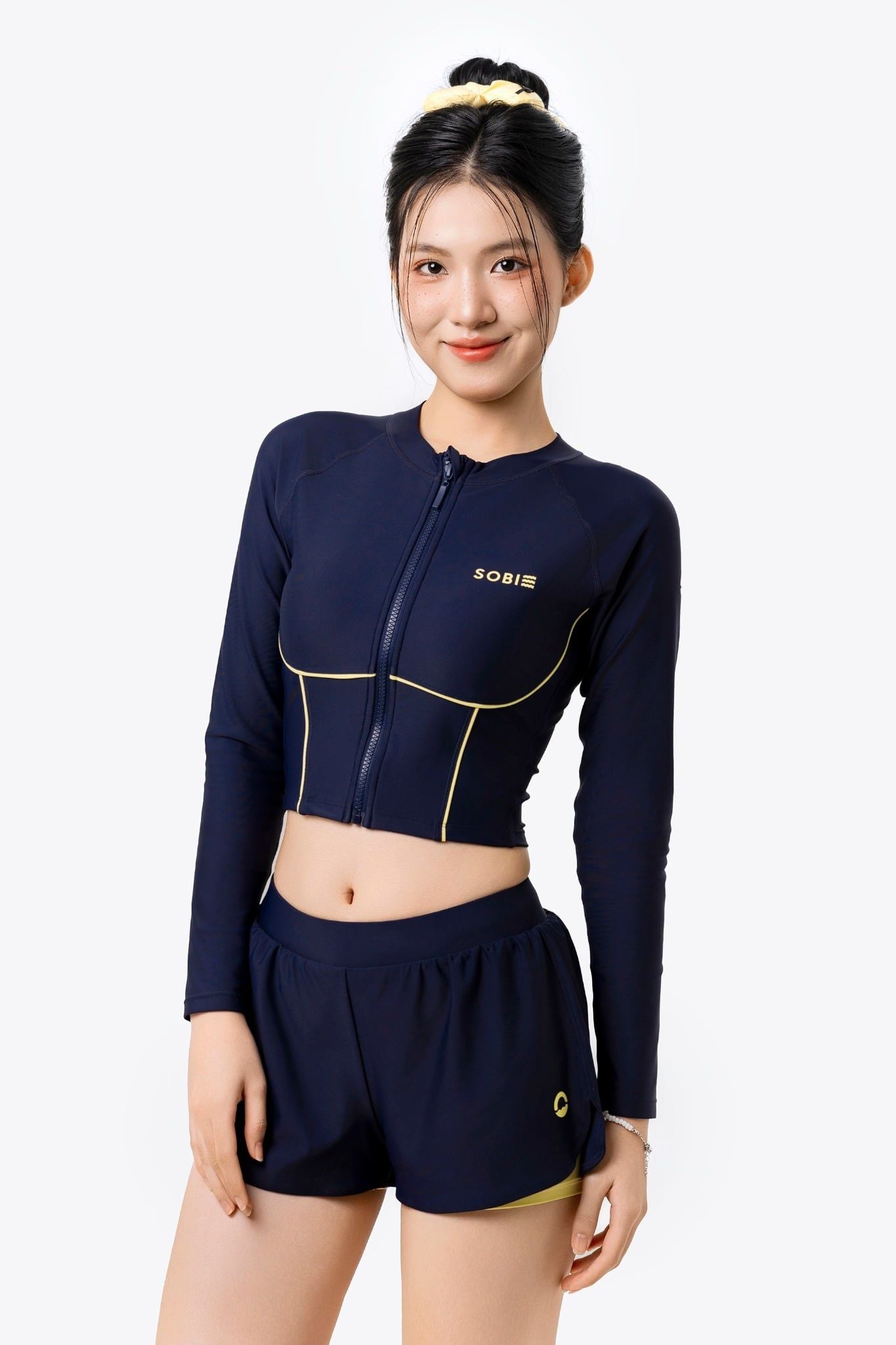 Áo bơi nữ croptop tay dài kín đáo và chống nắng Gorgeous Cel