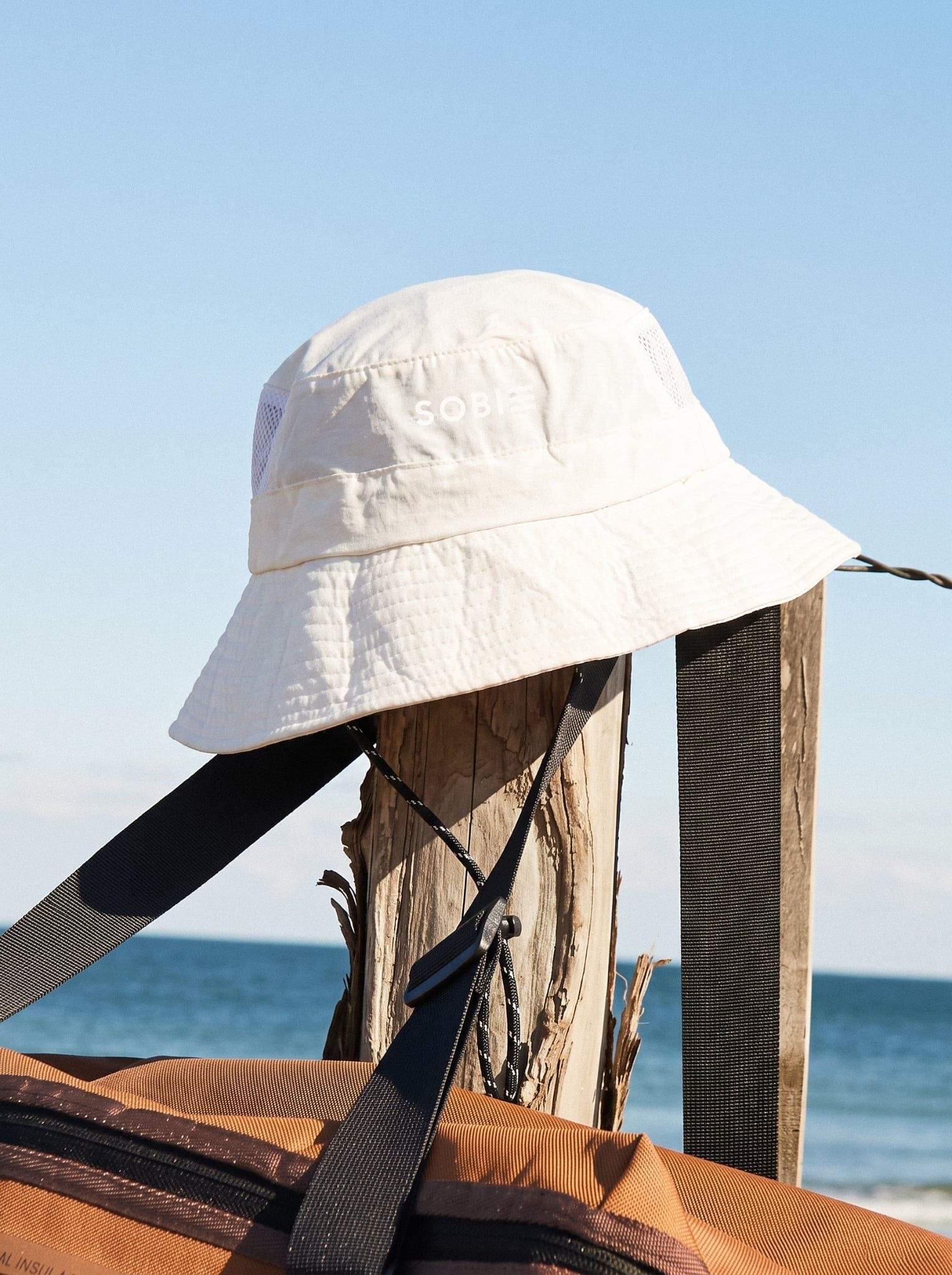 Nón chống nắng đi biển SOBIE Beach Hat White
