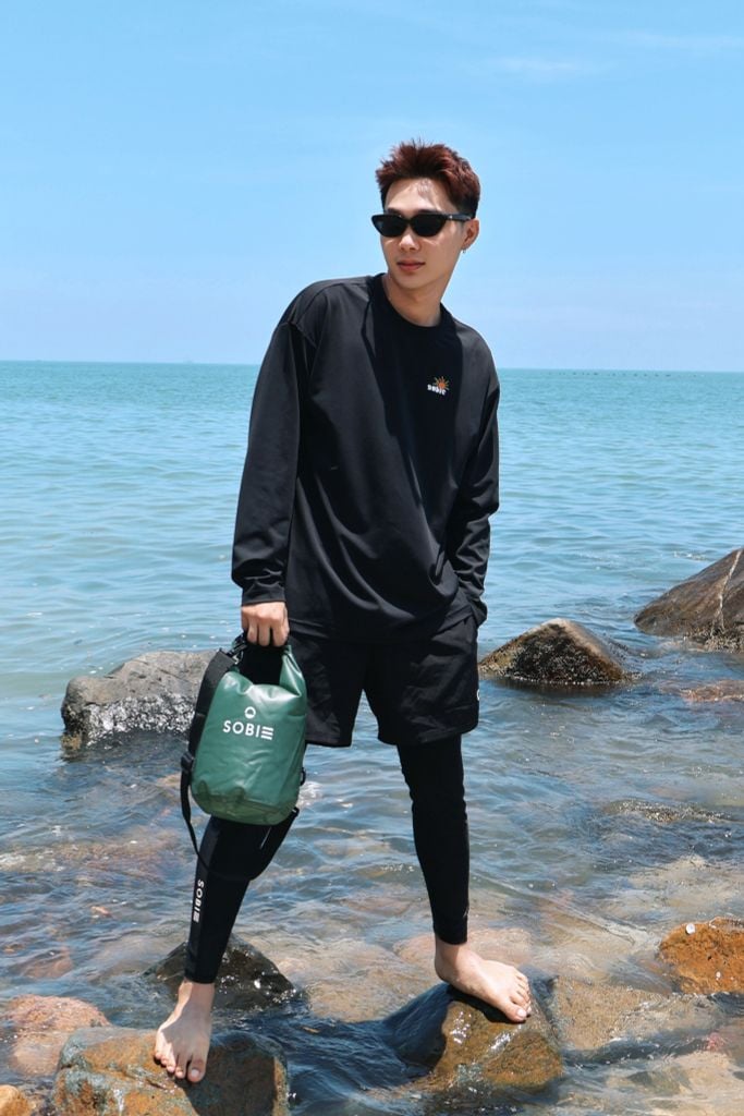 Áo tay dài đi biển Rashguard Loose Summer Black, ảnh 6
