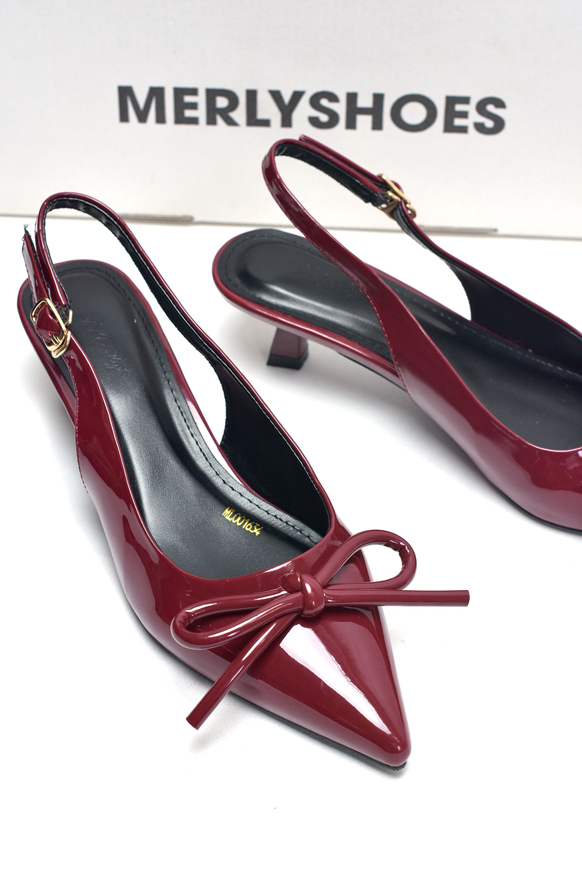 [New 3cm] Giày Cao Gót Đỏ Nơ Phồng 3cm Mũi Nhọn Hở Gót Merly 1634-3p Đỏ Bóng Gót Thấp 3cm, Giày Đi Tiệc, Giày Công Sở Nữ, Giày Cao Gót Big Size, Giày Cao Gót Mặc Áo Dài