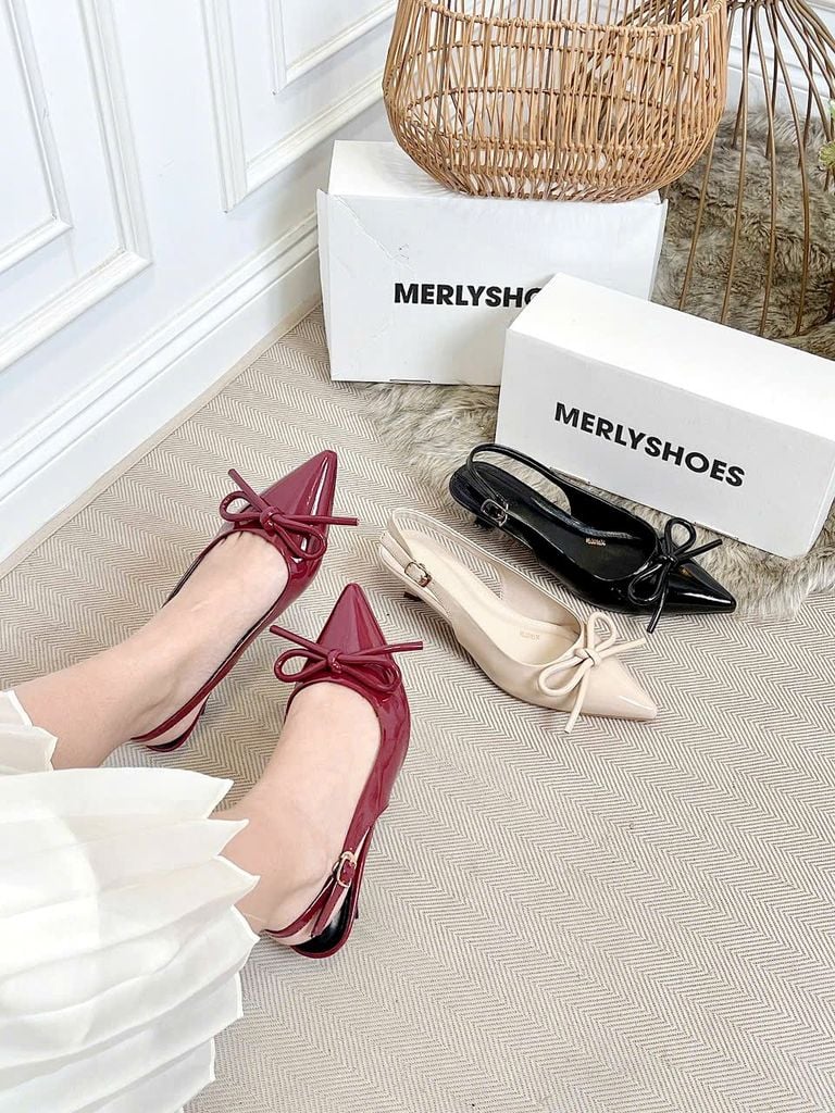 [New 3cm] Giày Cao Gót Đỏ Nơ Phồng 3cm Mũi Nhọn Hở Gót Merly 1634-3p Đỏ Bóng Gót Thấp 3cm, Giày Đi Tiệc, Giày Công Sở Nữ, Giày Cao Gót Big Size