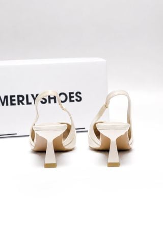 [New Arrivals] Giày Sandal Bít Mũi Quai Hậu 6cm Khóa Chéo Gọn Chân Thương Hiệu Merly 1638 Kem Mờ, Giày Cao Gót Slingback, Giày Cao Gót Kem Mũi Nhọn, Giày Công Sở Nữ, Giày Cao Gót Big Size, BH 1 Năm