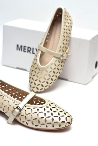 Giày Búp Bê Có Quai Ngang Da Lỗ Thoáng Khí Mềm Mại Đế Chống Trơn Merly 1642 Kem Vàng Nhũ