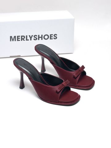 Guốc Nữ Quai Ngang Nơ Nhỏ Gót Nhọn Cao 9cm Có Đúp Mũi Merly 1646 Đỏ Burgundy, Guốc Nữ Bigsize 35-43, Dép Cao Gót Nữ Tính, Guốc Mules Mũi Vuông, Dép Guốc Hè 2026