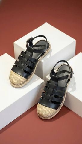 Sandal Nữ Rọ Đan Cói Raffia Vibe Mùa Hè Thương Hiệu MERLY 1657 Đen Huyền – Giày Sandal Bigsize 35–43, Sandal Nữ Bệt, Sandal Đi Biển, Dép Sandal Rọ Bít Mũi
