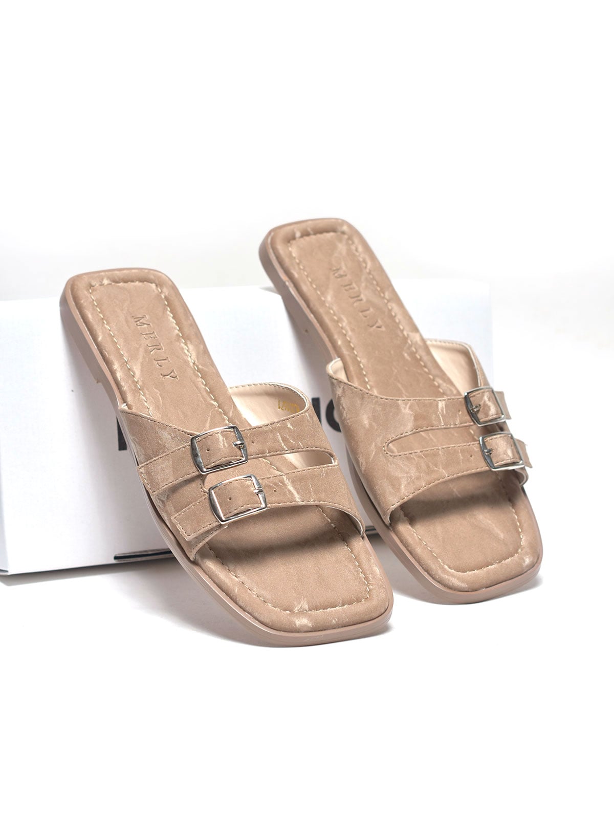 รองเท้าแตะผู้หญิง Merly 1671 สีเบจ Taupe หนังนุ่ม สายคาดแนวนอน