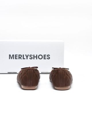 Giày Búp Bê Nơ Nhỏ Merly 1703 Nâu Cocoa Chần Trám Thủ Công Phom Mũi Tròn Bệt Êm Chân, Giày Nữ Bigsize 35-43