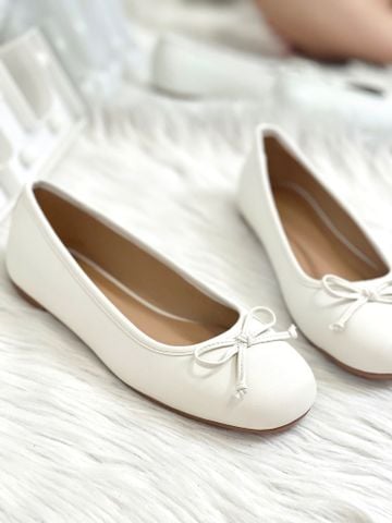 Giày Búp Bê Nơ Nhí Mũi Tròn Da Mềm Mại Merly 1636 Trắng Hạt Dẻ, Giày Búp Bê Big Size 35-43 Chuẩn Form, Phiên Bản Cải Tiến Của Giày Búp Bê Nơ 1038