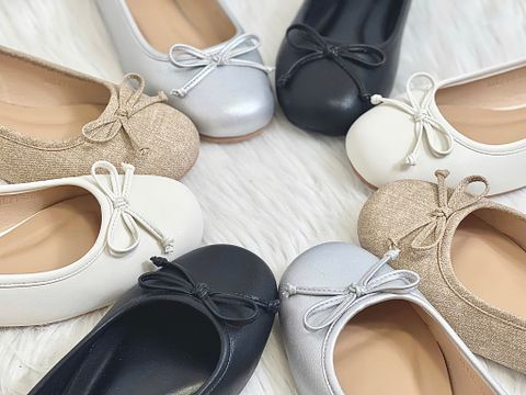Giày Búp Bê Nơ Nhí Mũi Tròn Da Mềm Mại Merly 1636 Trắng Hạt Dẻ, Giày Búp Bê Big Size 35-43 Chuẩn Form, Phiên Bản Cải Tiến Của Giày Búp Bê Nơ 1038