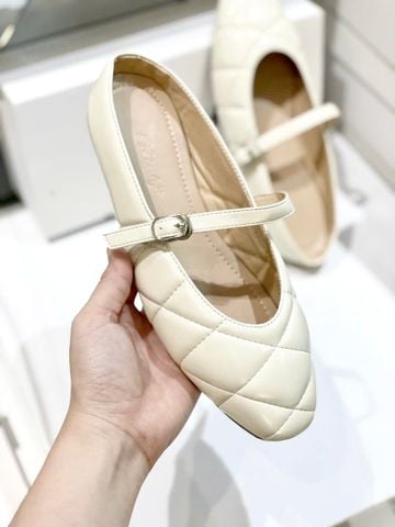 Giày Sục Nữ Bệt Merly 1584 Kem Ivory, Giày Búp Bê Quai Ngang Mũi Vuông Chần Chỉ Trám Merly 1584 Đen, Giày Bệt Nữ Bít Mũi Đế Cao Su Chống Trơn, Giày Dép Nữ Big Size