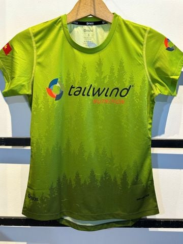  Áo thể thao tay ngắn Tailwind X Mude Green 