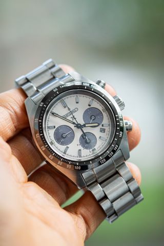 Đồng hồ seiko cũ Prospex PANDA Chronograph SSC813P1 - size 39mm kính sapphire