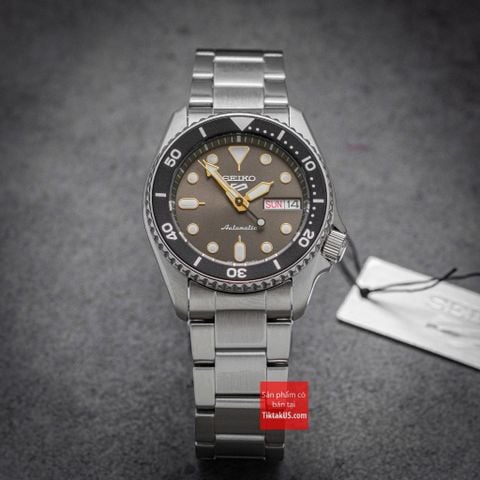 Đồng hồ Seiko 5 Sport 38mm dây thép SRPL79K1