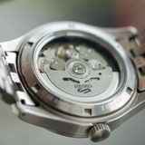 Đồng hồ seiko cũ Seiko 5 quân đội GMT 2024 SSK023J1 Made in Japan SBSC011 - còn mới 98%