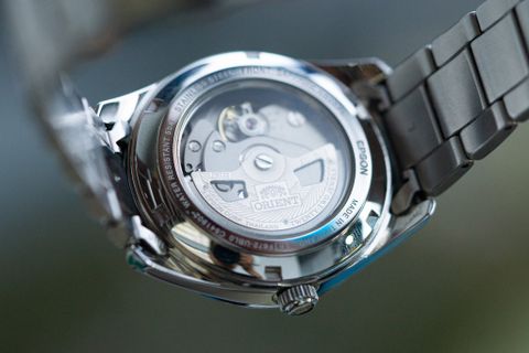 Đồng hồ orient automatic cũ Orient Stretto Date RA-AC0R02L30B size 38.5mm Like new 99% Fullbox