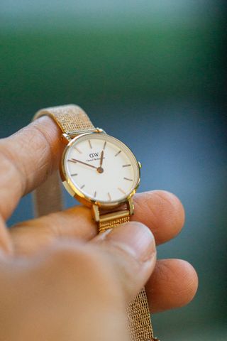 Đồng hồ nữ cũ 2nd qua sử dụng Daniel Wellington Classic Petite Melrose